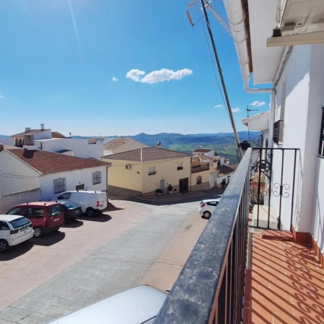 Beautiful House In Periana, Ideal For Hikers